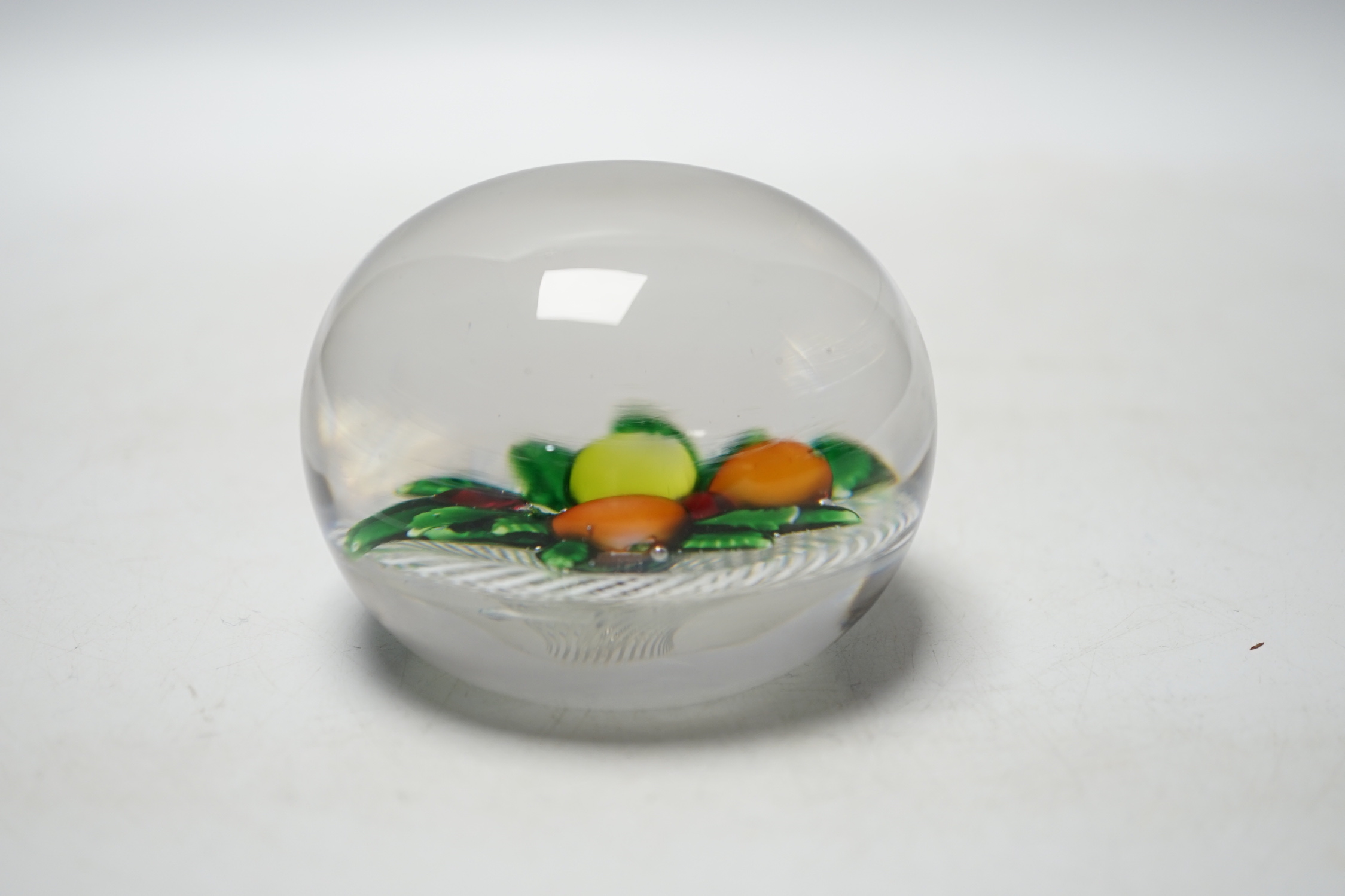 A St Louis mixed fruit paperweight, 8cm in diameter